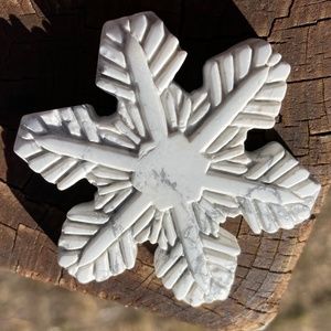 Howlite crystal Snowflake